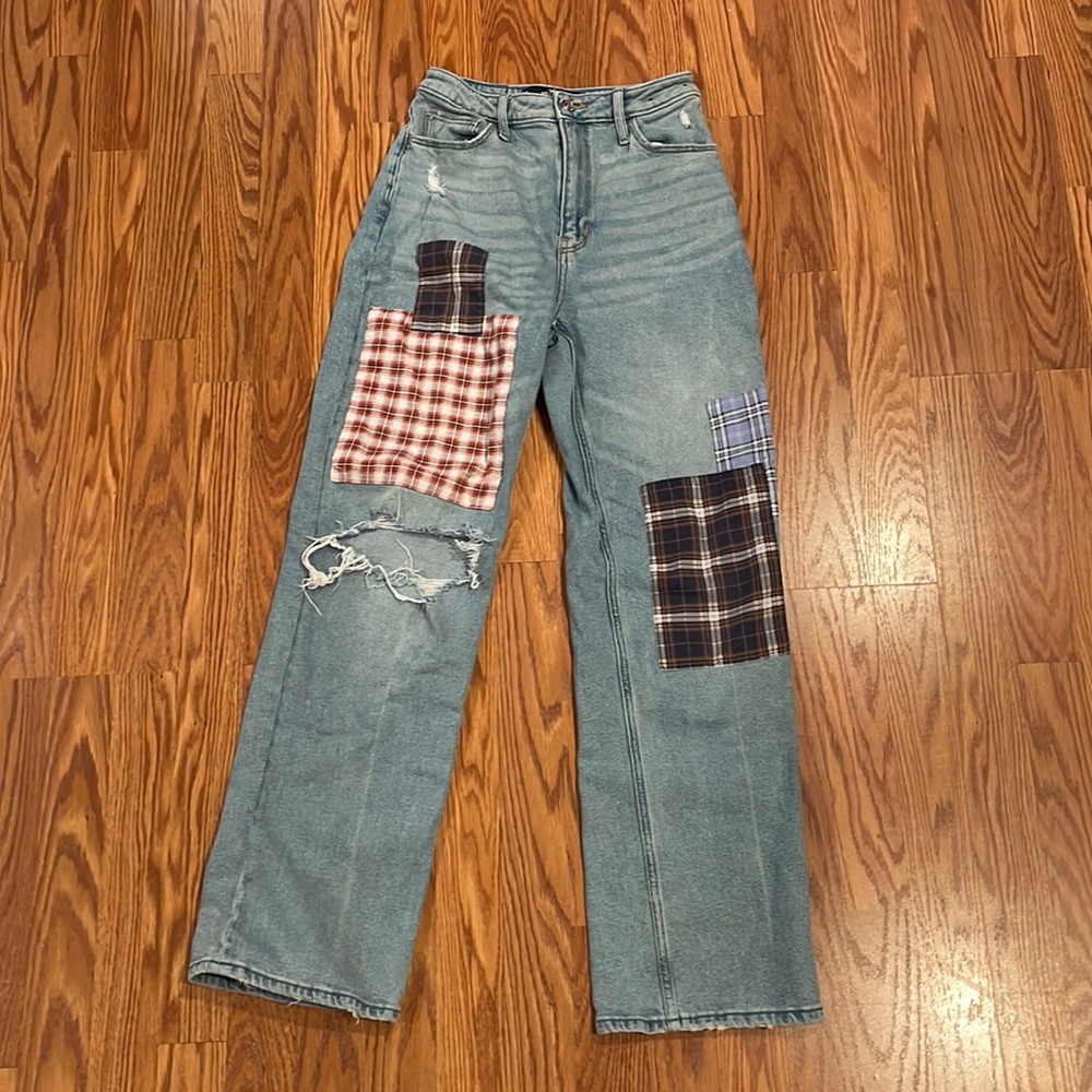 Ripped wide leg jeans